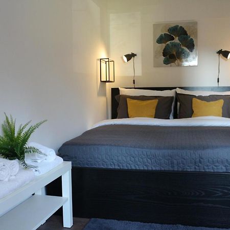 Luca, Digital Nomad Getaway Studio Apartment Zagreb Exterior photo