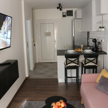 Luca, Digital Nomad Getaway Studio Apartment Zagreb Exterior photo