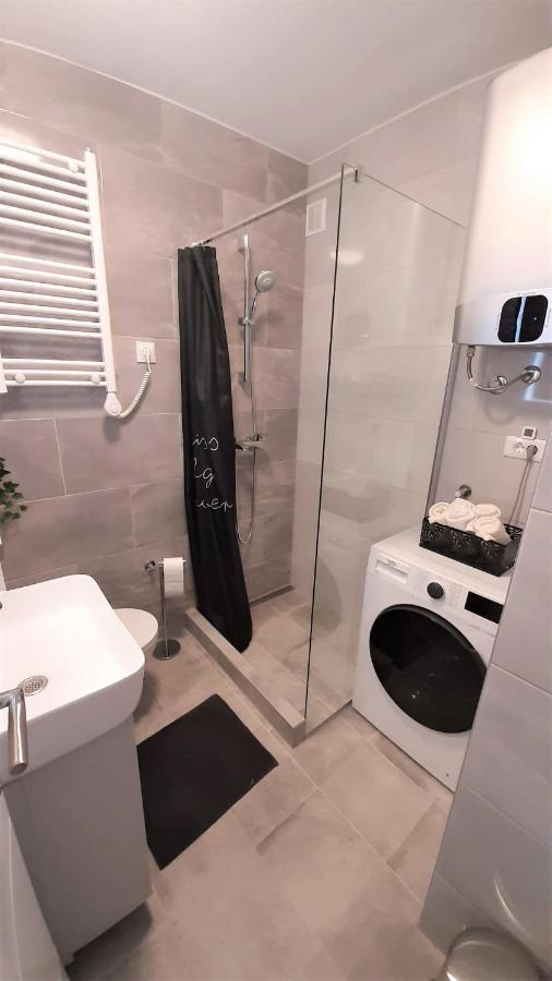 Luca, Digital Nomad Getaway Studio Apartment Zagreb Exterior photo